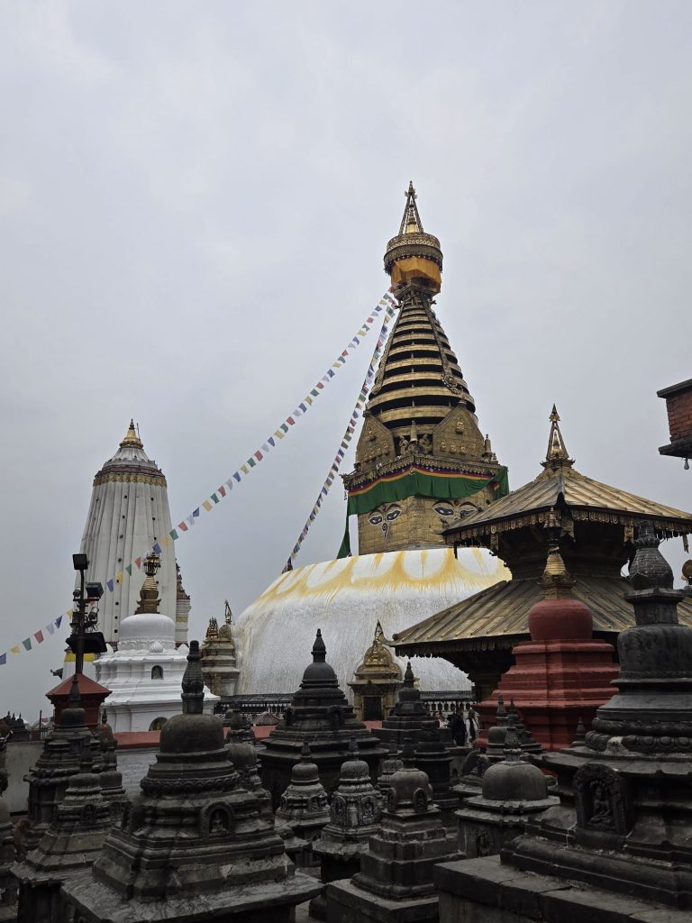 Stupa de Swayambunath sur les hauteurs de Katmandou