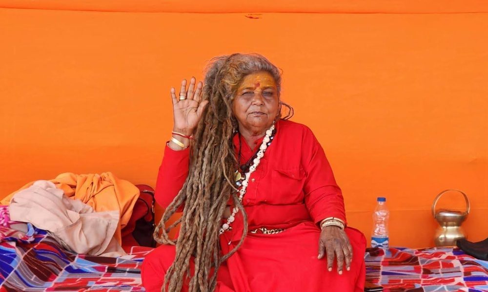 Assitez aux Bain sacré pendant le festival de Rajim mel a qui a lieu en février chaque année au Chattisgarh.